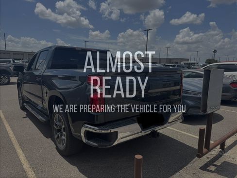 Used 2020 Chevrolet Silverado 1500 LT w/ Texas Edition RWD image 3