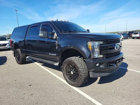 Used 2019 Ford F350 Lariat w/ Lariat Ultimate Package image 1