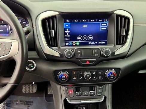 Used 2021 GMC Terrain SLT w/ Elevation Edition FWD image 18