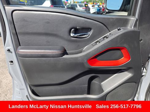 Used 2025 Nissan Frontier Pro-X w/ Pro Convenience Package RWD image 21
