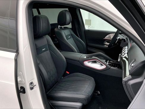 New 2026 Mercedes-Benz GLS 63 AMG 4MATIC image 5