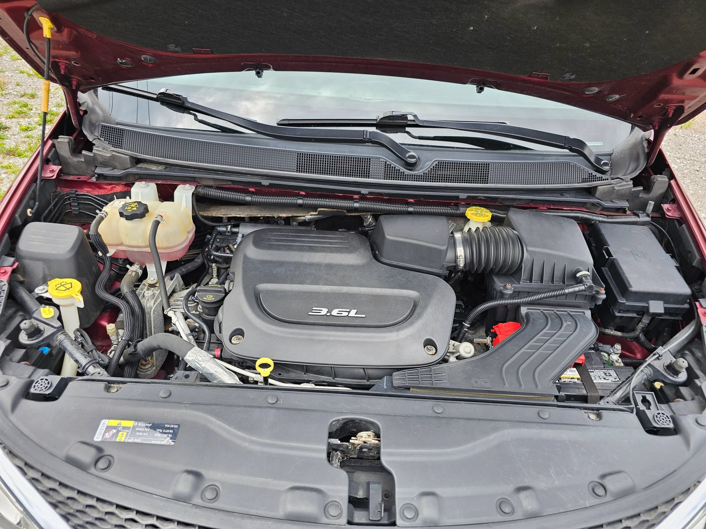 Used 2017 Chrysler Pacifica Touring-L Plus FWD image 3