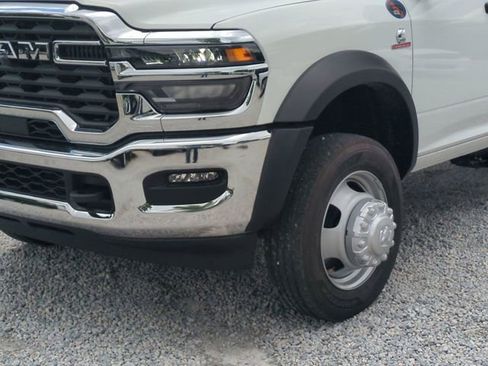 New 2026 RAM 4500 Tradesman w/ Chrome Appearance Group AWD/4WD image 9