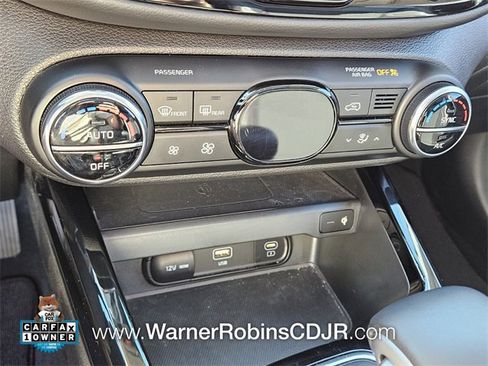 Used 2025 Kia Soul GT-Line image 24