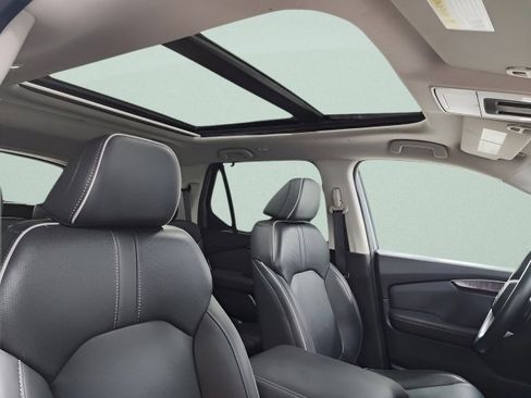 Used 2023 Honda Pilot Elite image 8