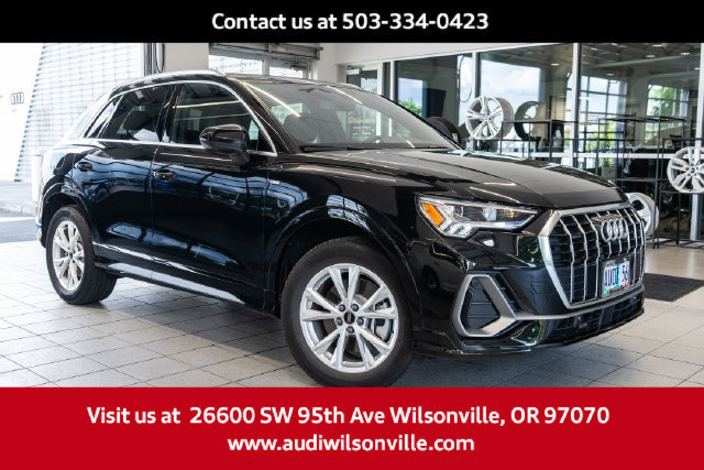 Used 2025 Audi Q3 2.0T Premium Plus w/ Premium Plus Package AWD/4WD image 1