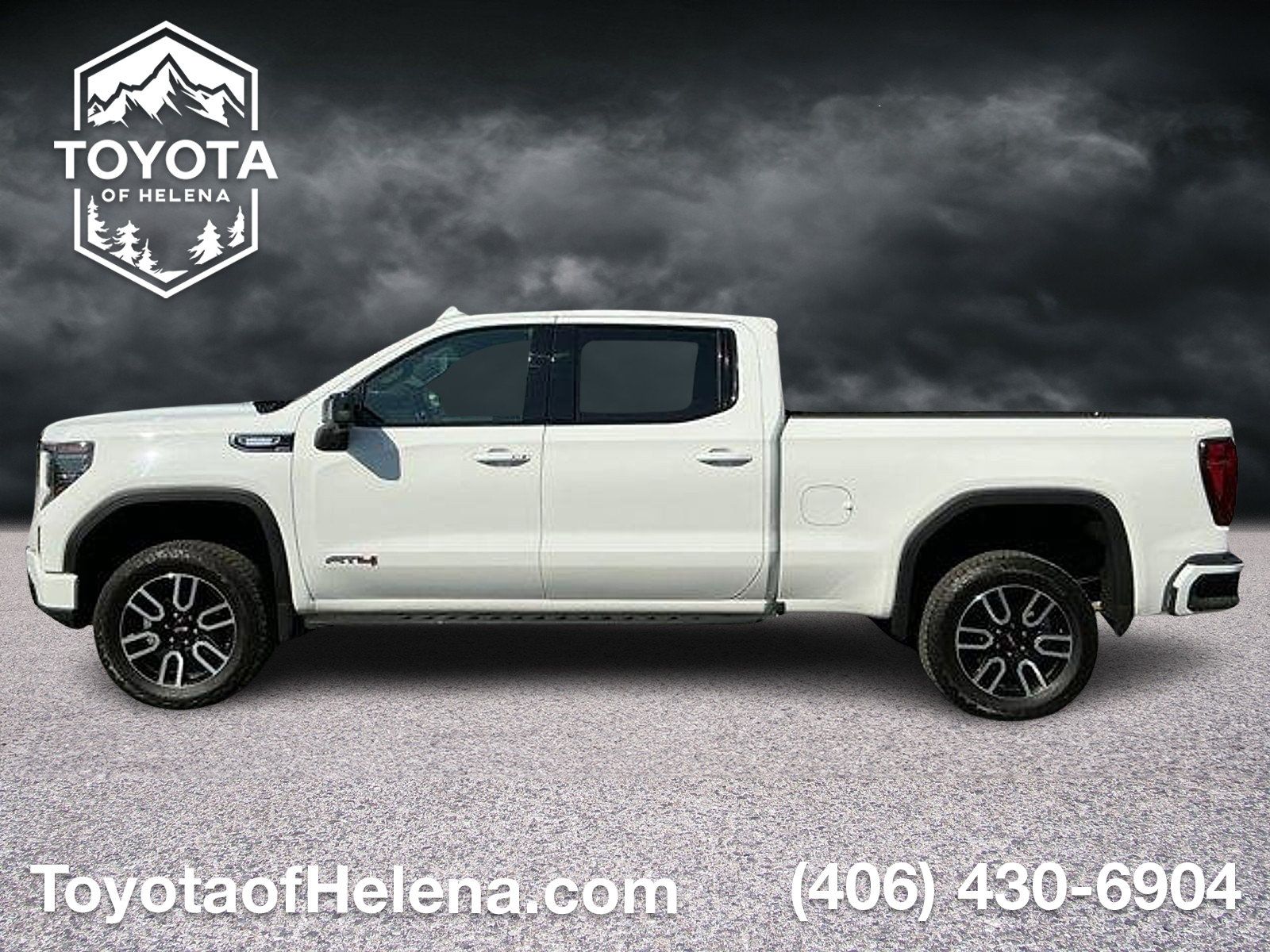 Used 2024 GMC Sierra 1500 AT4 w/ Technology Package AWD/4WD image 2