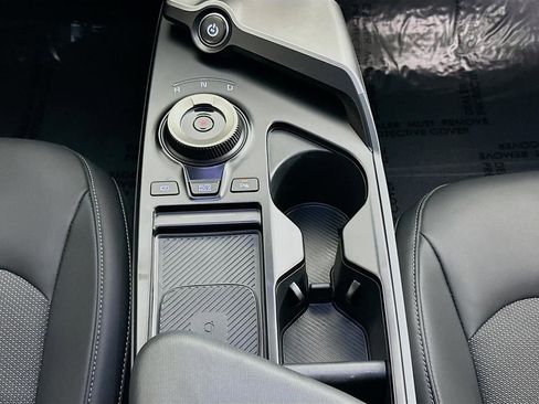 Used 2025 Kia EV6 Light w/ Light LR Technology Package RWD image 18