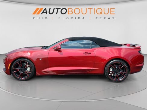 Used 2022 Chevrolet Camaro SS RWD image 2