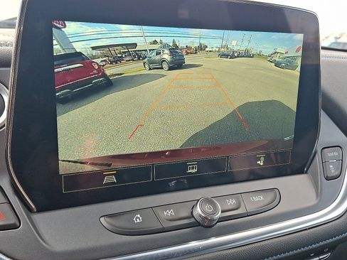 Used 2023 Chevrolet Blazer RS w/ Enhanced Convenience Package image 18