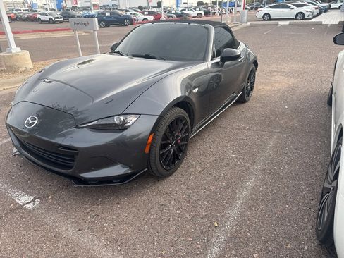 Used 2016 MAZDA MX-5 Miata Club w/ Brembo/BBS Package image 2