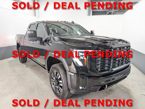 Used 2025 GMC Sierra 2500 Denali Ultimate AWD/4WD image 1