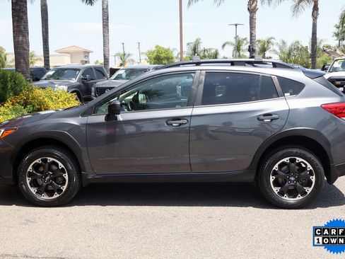 Used 2023 Subaru Crosstrek 2.0i Premium image 5