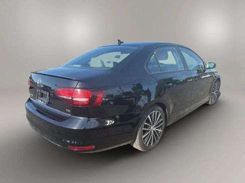 Used 2016 Volkswagen Jetta Sport FWD image 7