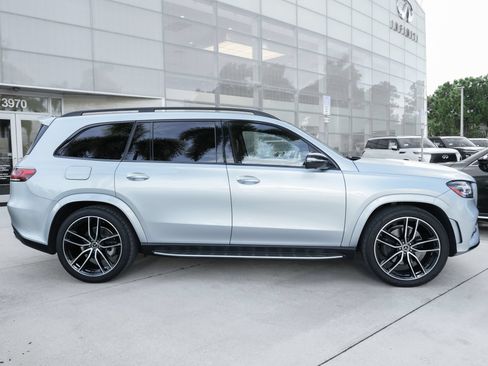 Used 2023 Mercedes-Benz GLS 450 4MATIC image 28
