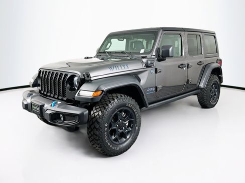 Used 2023 Jeep Wrangler Unlimited w/ Cold Weather Group image 3