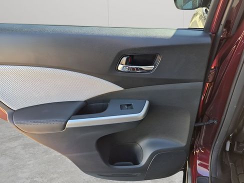 Used 2015 Honda CR-V Touring image 17