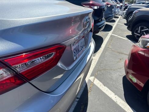 Used 2019 Toyota Camry LE FWD image 4