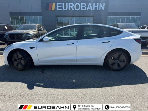 Used 2023 Tesla Model 3 Standard Range RWD image 2