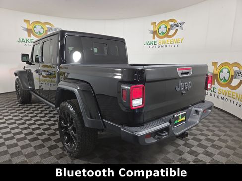 Certified 2025 Jeep Gladiator Sport image 7