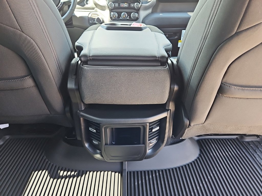 New 2026 RAM 1500 Warlock AWD/4WD image 31