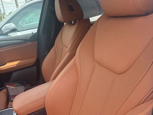 Used 2023 BMW X3 sDrive30i w/ Premium Package RWD image 3