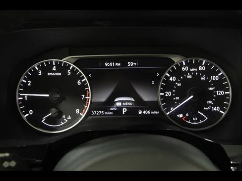 Used 2024 Nissan Pathfinder SV AWD/4WD image 8