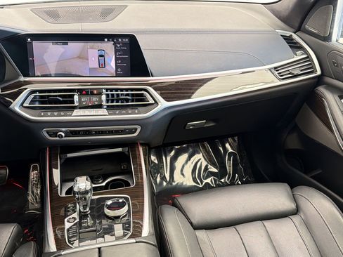 Used 2021 BMW X7 M50i w/ Executive Package AWD/4WD image 29