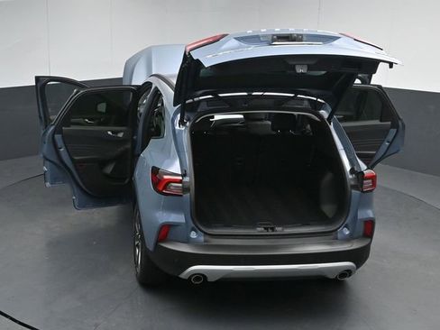Certified 2025 Ford Escape Platinum AWD/4WD image 57