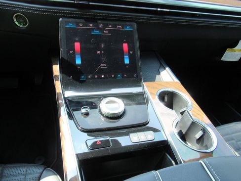 Used 2026 Cadillac Escalade Platinum Sport w/ LPO, ONYX Package AWD/4WD image 31