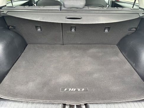 Used 2019 Kia Niro LX FWD image 12