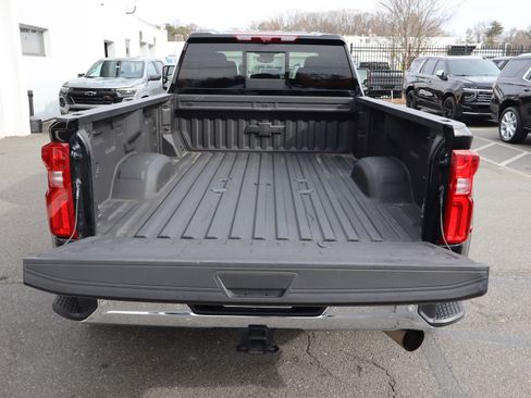 Used 2024 Chevrolet Silverado 3500 LTZ w/ LTZ Plus Package image 14