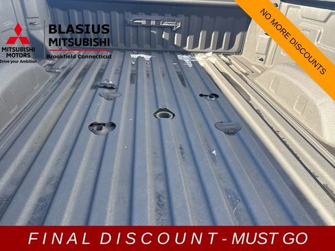 Used 2022 GMC Sierra 3500 AT4 w/ Gooseneck/5TH Wheel Package image 64