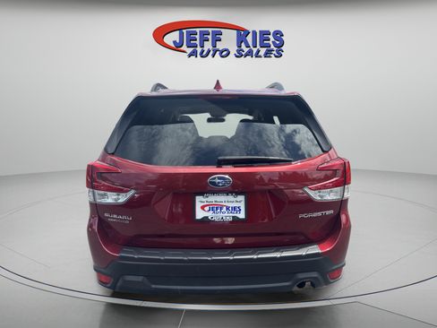 Used 2019 Subaru Forester Premium w/ All-Weather Package AWD/4WD image 6