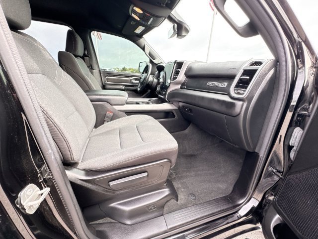 Used 2023 RAM 1500 Big Horn AWD/4WD image 29