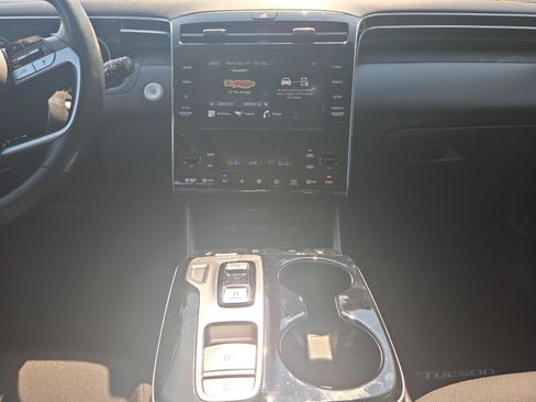 Used 2022 Hyundai Tucson SEL w/ Cargo Package AWD/4WD image 13