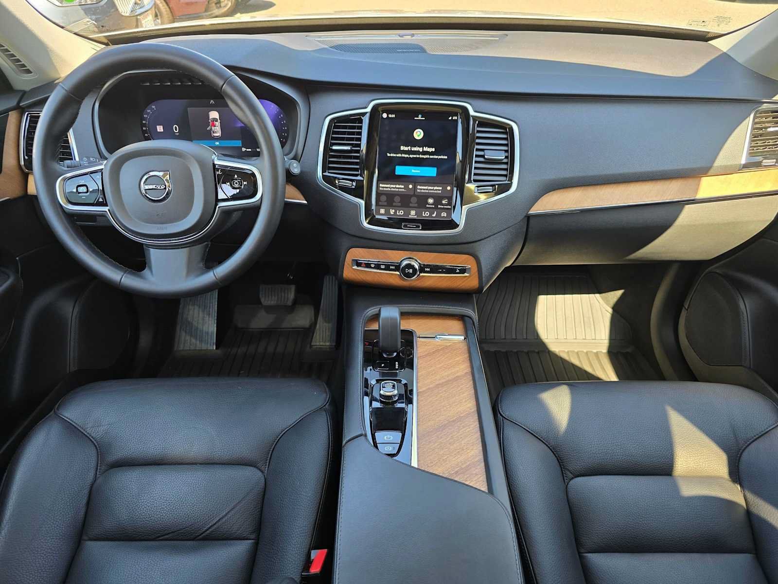 Used 2024 Volvo XC90 B6 Plus w/ Protection Package Premier AWD/4WD image 19