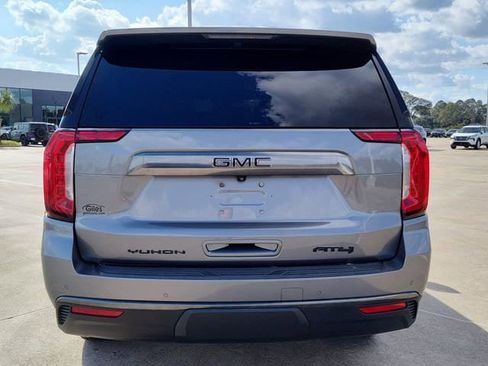 Used 2021 GMC Yukon XL AT4 w/ AT4 Premium Package image 5