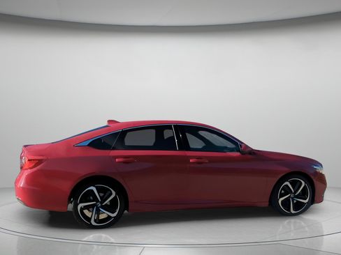 Used 2019 Honda Accord Sport image 31