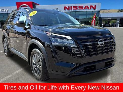 New 2026 Nissan Pathfinder SV AWD/4WD image 1