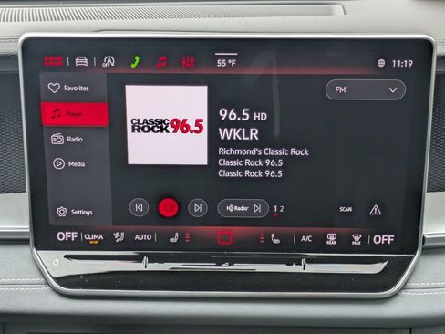 New 2026 Volkswagen Tiguan SE R-Line AWD/4WD image 18