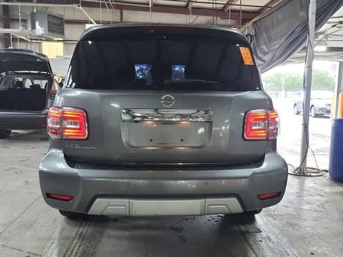 Used 2018 Nissan Armada SV w/ Driver Package RWD image 4