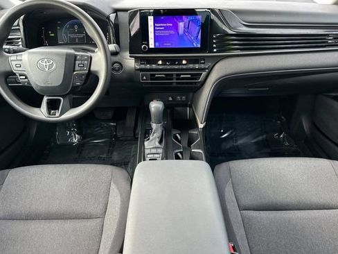 Certified 2025 Toyota Camry LE image 17