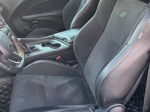 Used 2022 Dodge Challenger R/T Scat Pack RWD image 19