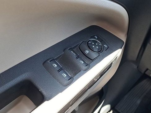 Used 2020 Ford EcoSport SE w/ SE Convenience Package image 23