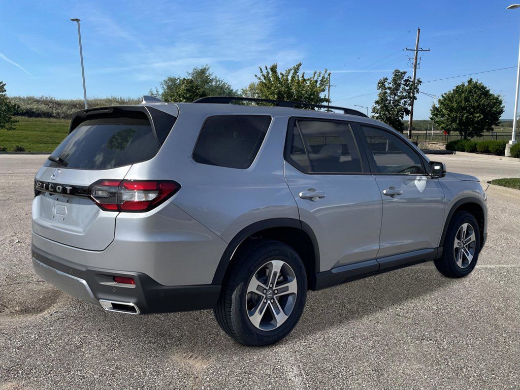 New 2026 Honda Pilot EX-L image 6