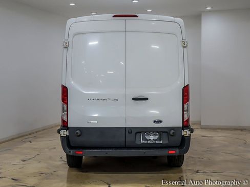 Used 2017 Ford Transit 250 148 Medium Roof RWD image 5
