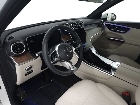 Certified 2026 Mercedes-Benz GLC 300 4MATIC image 8