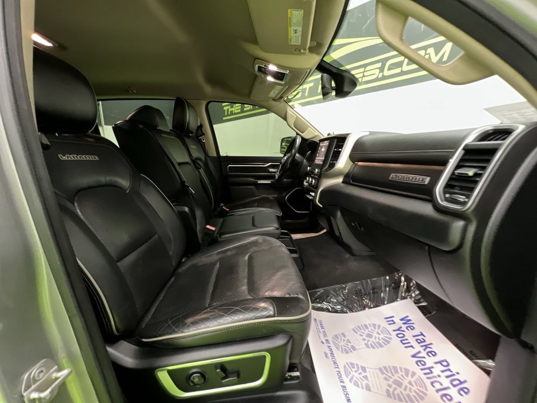 Used 2019 RAM 1500 Laramie AWD/4WD image 27