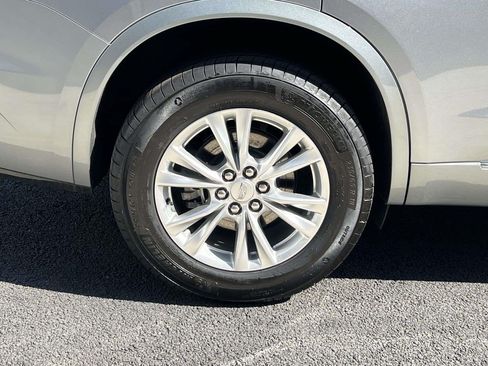 Certified 2025 Cadillac XT6 Luxury AWD/4WD image 8